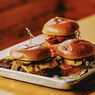 Bulldog BBQ Smashburger